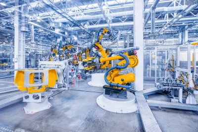 Oktobra 2023 so industrijske cene pri proizvajalcih medletno padle za 2,6 % i...