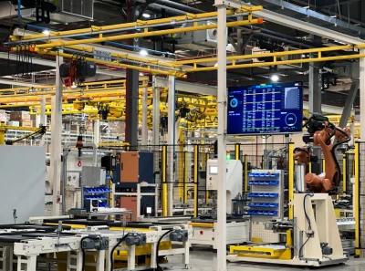 Industrijski roboti vodijo v nadgradnjo podjetij, da se osredotočijo na izbol...